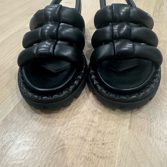 Prada Blow Black Padded Leather Logo Strappy Slingback Sport Sandal Flat 35.5/37 - Picture 6 of 6